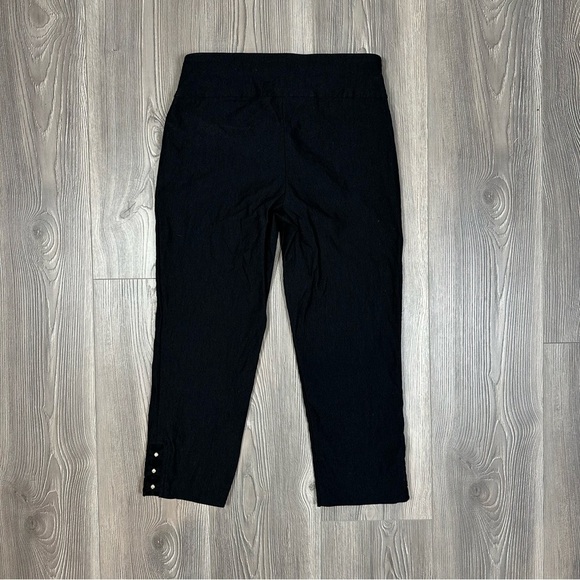 Y2K Attyre Black Cropped Pants with Gem & Crisscross Hem Detail 2P - Picture 5 of 5